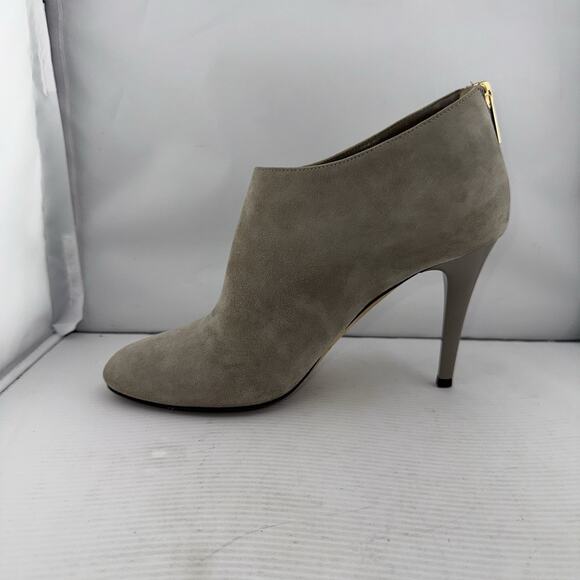 Jimmy Choo Taupe Suede Ankle Booties 37.5 (7.5US) High Heel Stiletto Zip Italy - Picture 5 of 15